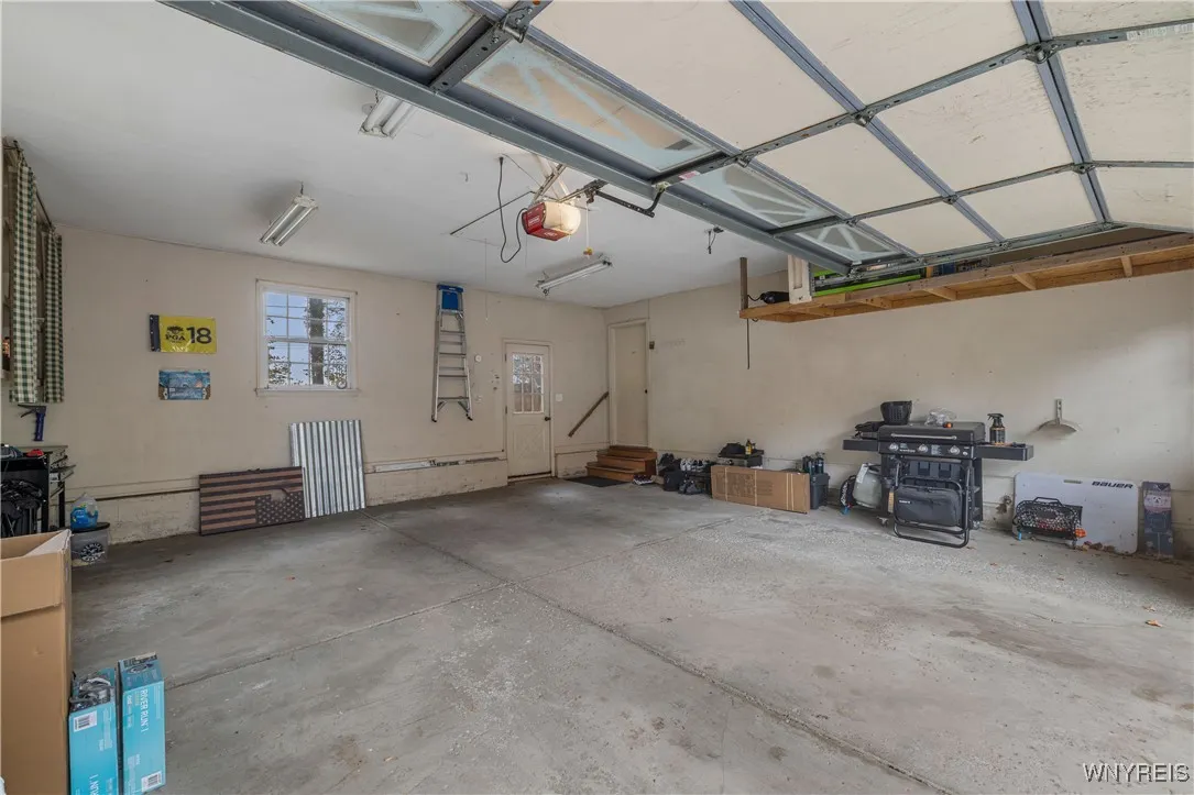 22 Crescent Drive, Newstead, New York 14001, Newstead, New York 14001, 3 Bedrooms Bedrooms, 7 Rooms Rooms,2 BathroomsBathrooms,Residential,For Sale,22 Crescent Drive, Newstead, New York 14001,0,B1647257