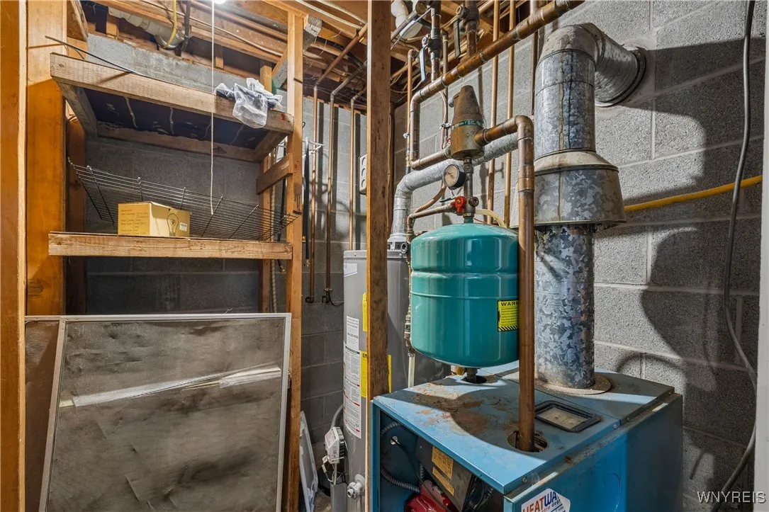 22 Crescent Drive, Newstead, New York 14001, Newstead, New York 14001, 3 Bedrooms Bedrooms, 7 Rooms Rooms,2 BathroomsBathrooms,Residential,For Sale,22 Crescent Drive, Newstead, New York 14001,0,B1647257