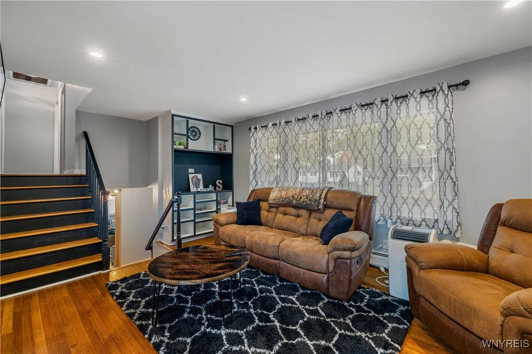 22 Crescent Drive, Newstead, New York 14001, Newstead, New York 14001, 3 Bedrooms Bedrooms, 7 Rooms Rooms,2 BathroomsBathrooms,Residential,For Sale,22 Crescent Drive, Newstead, New York 14001,0,B1647257