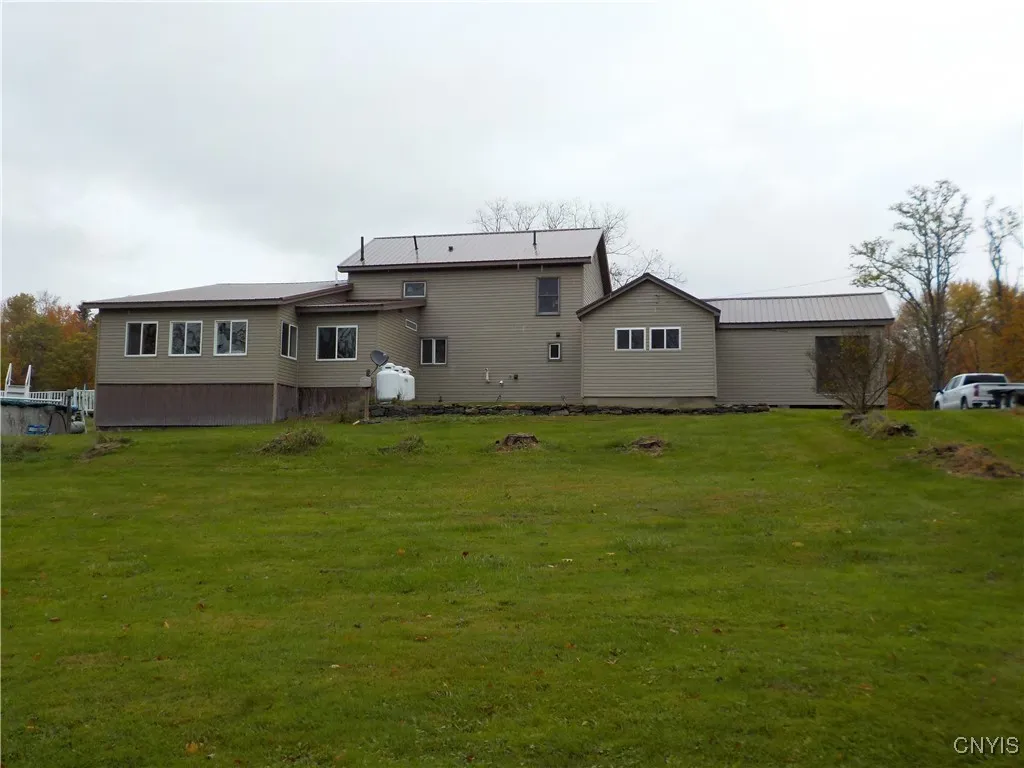 12095 Broadway Road, Victory, New York 13033, Victory, New York 13033, 5 Bedrooms Bedrooms, 10 Rooms Rooms,2 BathroomsBathrooms,Residential,For Sale,12095 Broadway Road, Victory, New York 13033,0,S1647423