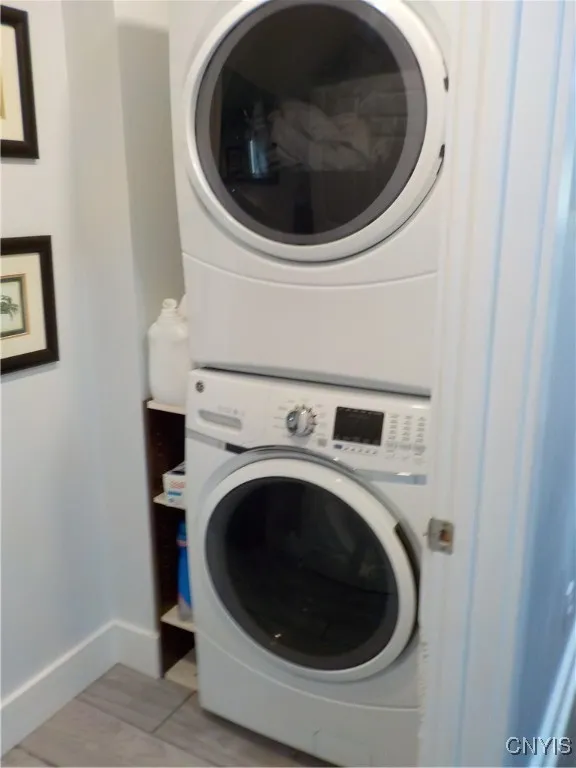 12095 Broadway Road, Victory, New York 13033, Victory, New York 13033, 5 Bedrooms Bedrooms, 10 Rooms Rooms,2 BathroomsBathrooms,Residential,For Sale,12095 Broadway Road, Victory, New York 13033,0,S1647423