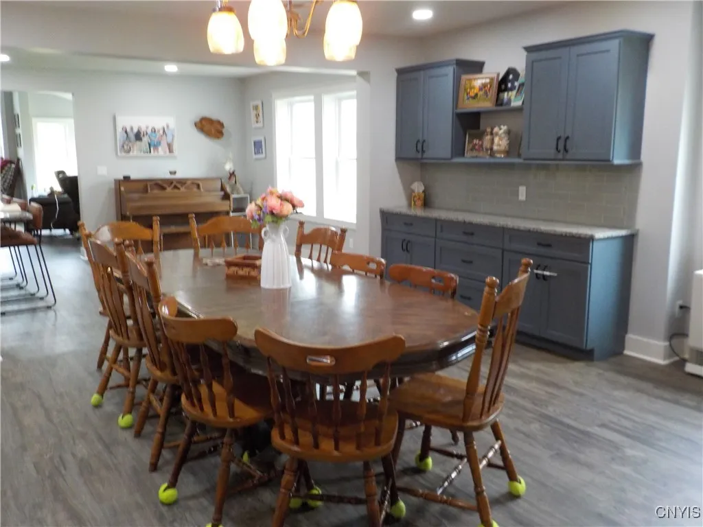 12095 Broadway Road, Victory, New York 13033, Victory, New York 13033, 5 Bedrooms Bedrooms, 10 Rooms Rooms,2 BathroomsBathrooms,Residential,For Sale,12095 Broadway Road, Victory, New York 13033,0,S1647423