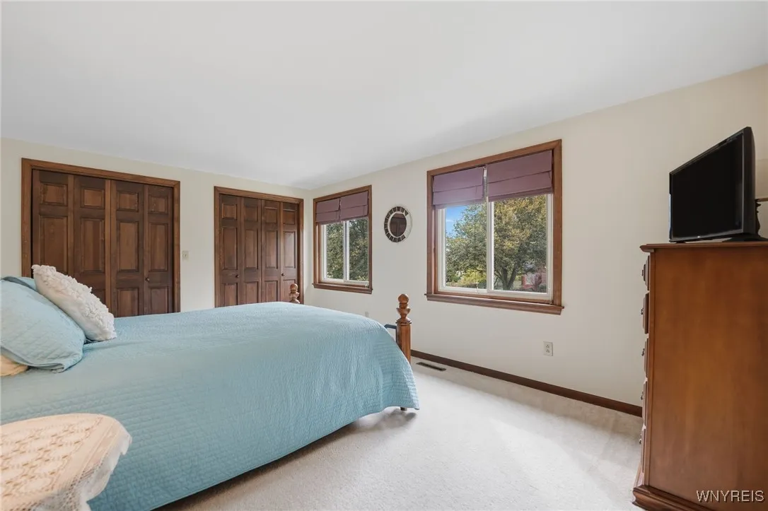 27 Bywater Court, Amherst, New York 14221, Amherst, New York 14221, 3 Bedrooms Bedrooms, 7 Rooms Rooms,2 BathroomsBathrooms,Residential,For Sale,27 Bywater Court, Amherst, New York 14221,0,B1647385