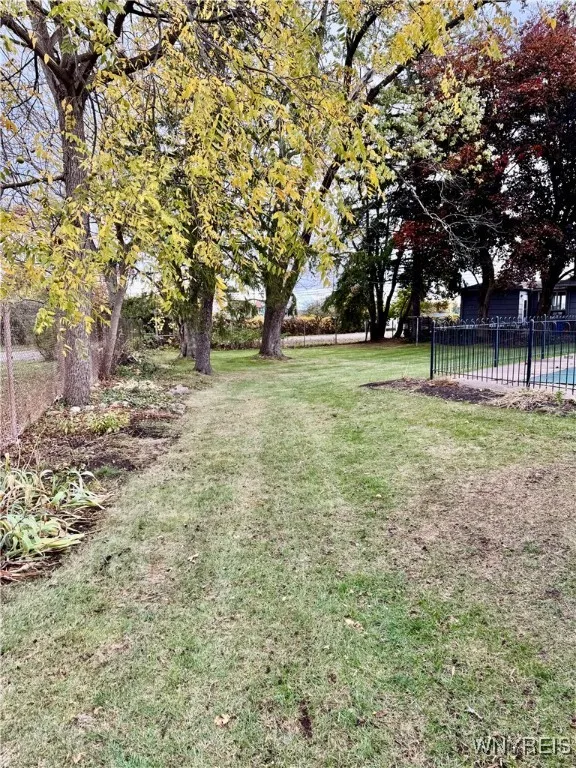 201 Oak Street, Batavia City, New York 14020, Batavia City, New York 14020, 3 Bedrooms Bedrooms, 8 Rooms Rooms,3 BathroomsBathrooms,Residential,For Sale,201 Oak Street, Batavia City, New York 14020,0,B1647440