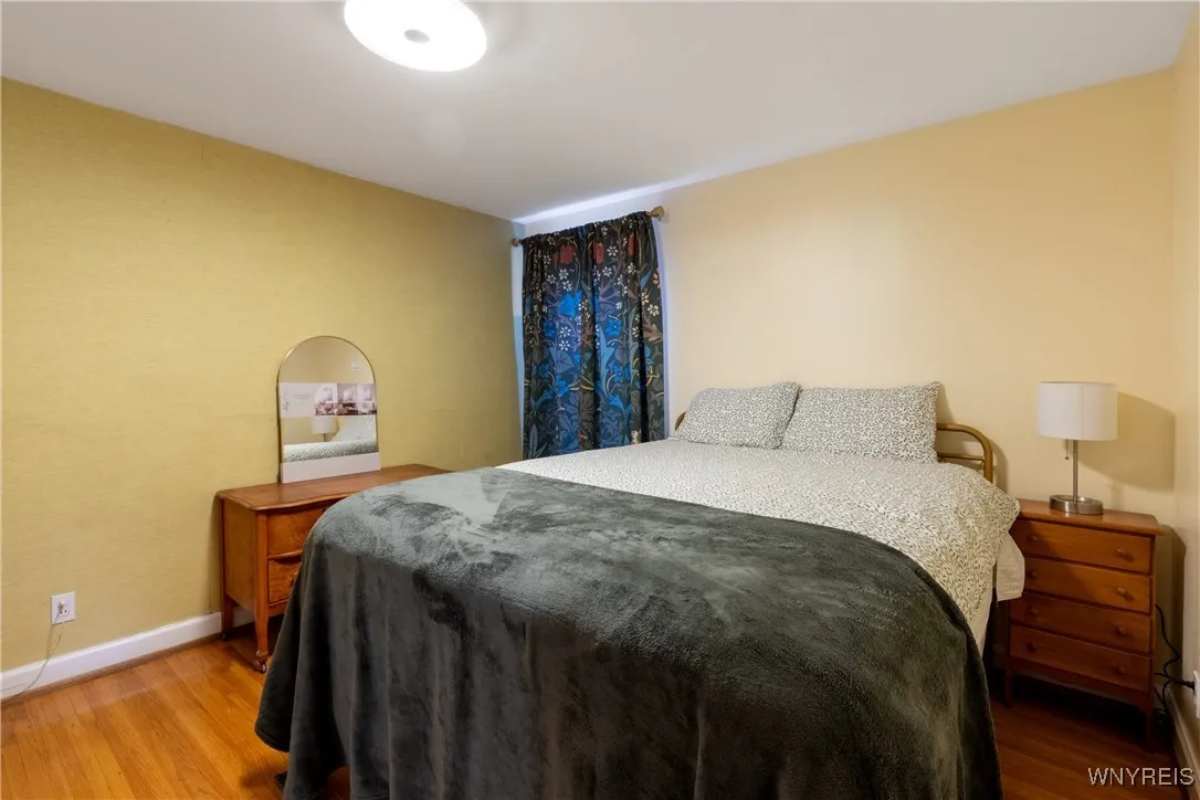 188 Northwood - 1st floor Bedroom