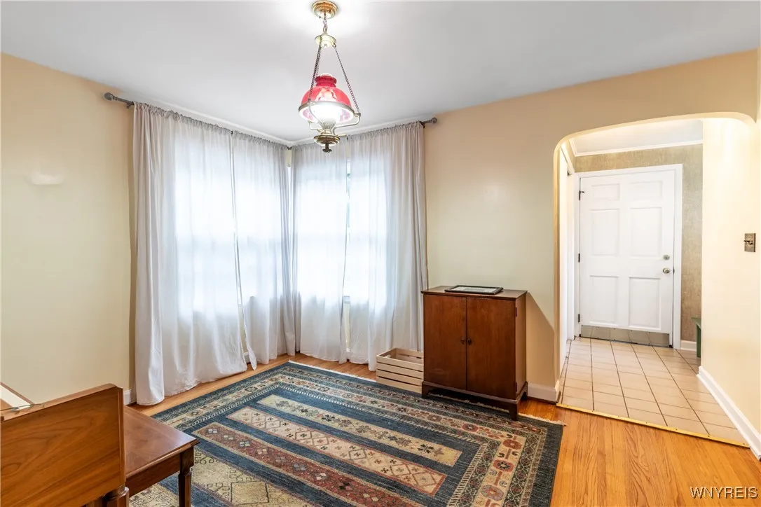 188 Northwood - Dining/music room