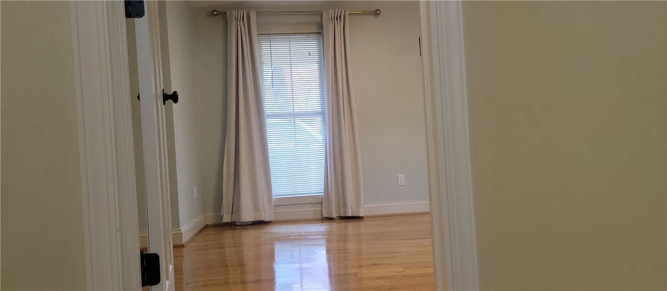 6 South Street, Pittsford, New York 14534, Pittsford, New York 14534, 2 Bedrooms Bedrooms, 5 Rooms Rooms,2 BathroomsBathrooms,Residential Lease,For Rent,6 South Street, Pittsford, New York 14534,0,R1647256