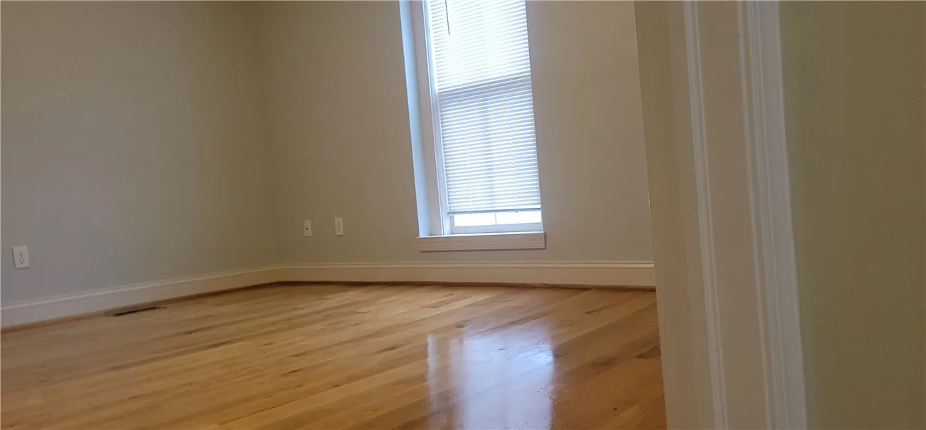 6 South Street, Pittsford, New York 14534, Pittsford, New York 14534, 2 Bedrooms Bedrooms, 5 Rooms Rooms,2 BathroomsBathrooms,Residential Lease,For Rent,6 South Street, Pittsford, New York 14534,0,R1647256