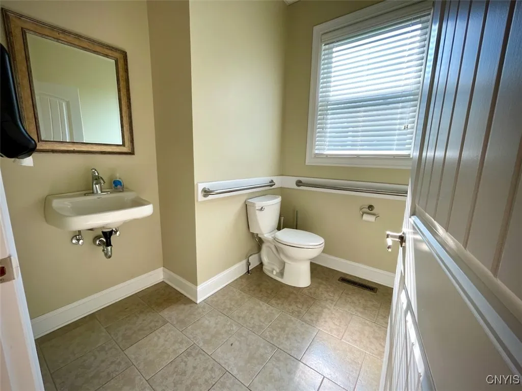 2775 State Route 48, Minetto, New York 13115, Minetto, New York 13115, ,Commercial Lease,Closed,2775 State Route 48, Minetto, New York 13115,0,S1646836