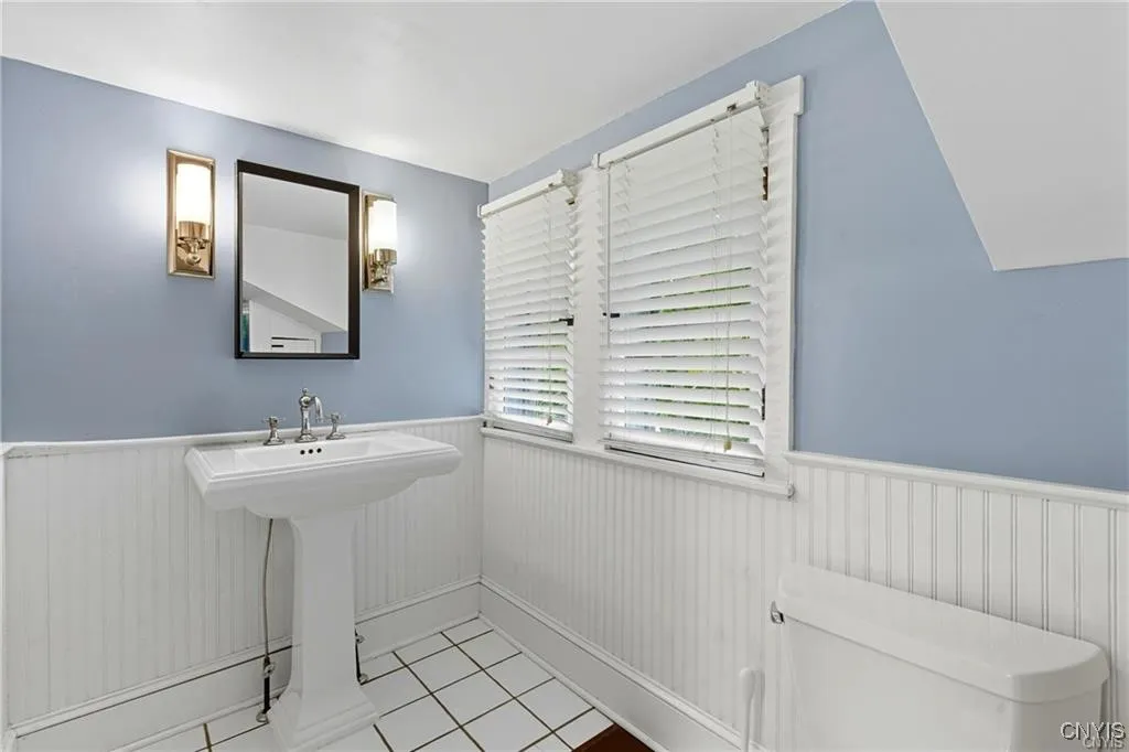 119 Elm Street, Manlius, New York 13066, Manlius, New York 13066, 4 Bedrooms Bedrooms, 13 Rooms Rooms,2 BathroomsBathrooms,Residential,For Sale,119 Elm Street, Manlius, New York 13066,0,S1647467