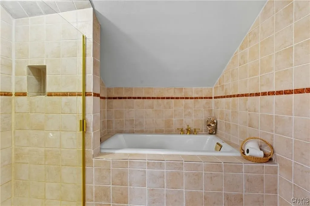 119 Elm Street, Manlius, New York 13066, Manlius, New York 13066, 4 Bedrooms Bedrooms, 13 Rooms Rooms,2 BathroomsBathrooms,Residential,For Sale,119 Elm Street, Manlius, New York 13066,0,S1647467