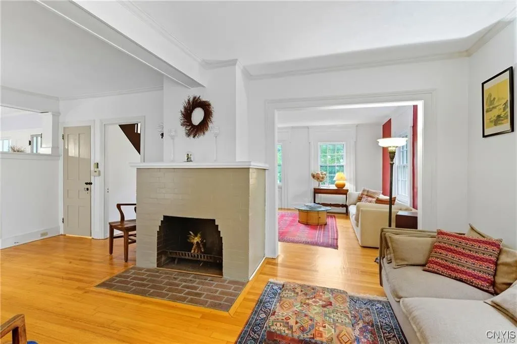 119 Elm Street, Manlius, New York 13066, Manlius, New York 13066, 4 Bedrooms Bedrooms, 13 Rooms Rooms,2 BathroomsBathrooms,Residential,For Sale,119 Elm Street, Manlius, New York 13066,0,S1647467