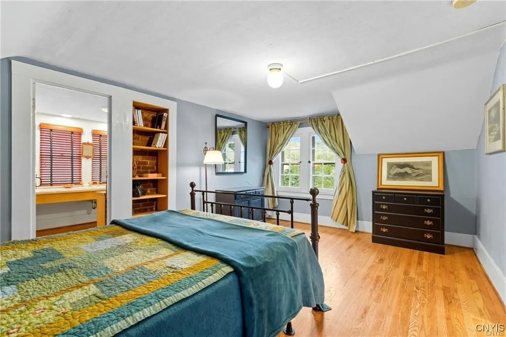 119 Elm Street, Manlius, New York 13066, Manlius, New York 13066, 4 Bedrooms Bedrooms, 13 Rooms Rooms,2 BathroomsBathrooms,Residential,For Sale,119 Elm Street, Manlius, New York 13066,0,S1647467