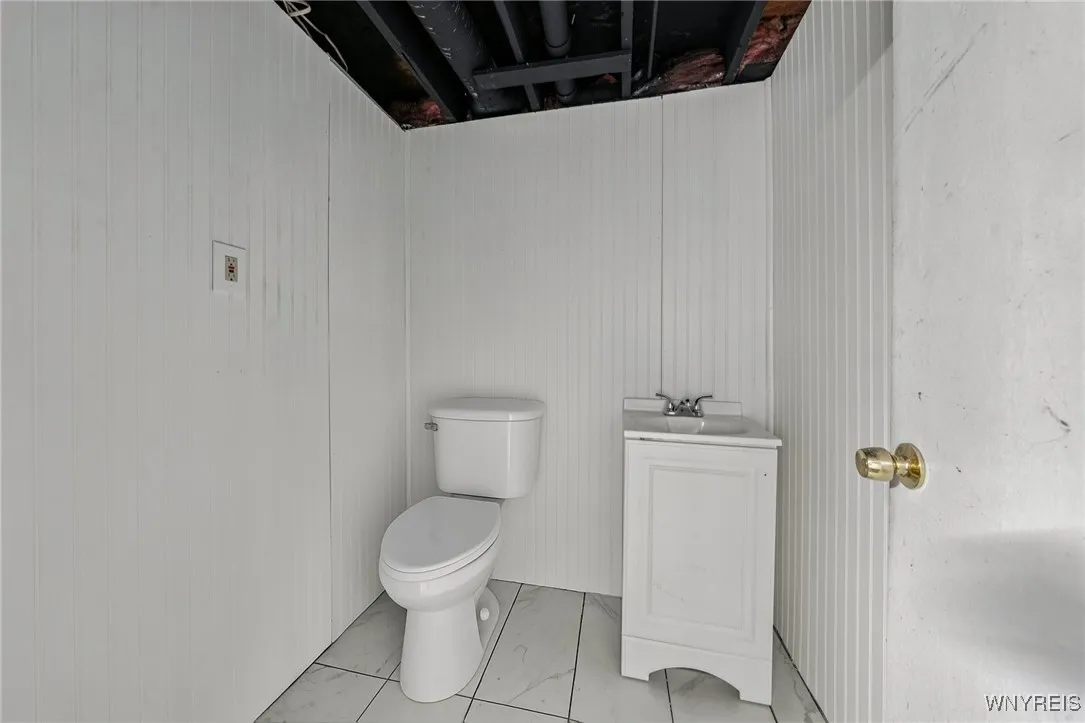 12308 Swift Mills Road, Newstead, New York 14001, Newstead, New York 14001, 3 Bedrooms Bedrooms, 6 Rooms Rooms,1 BathroomBathrooms,Residential,For Sale,12308 Swift Mills Road, Newstead, New York 14001,0,B1647487