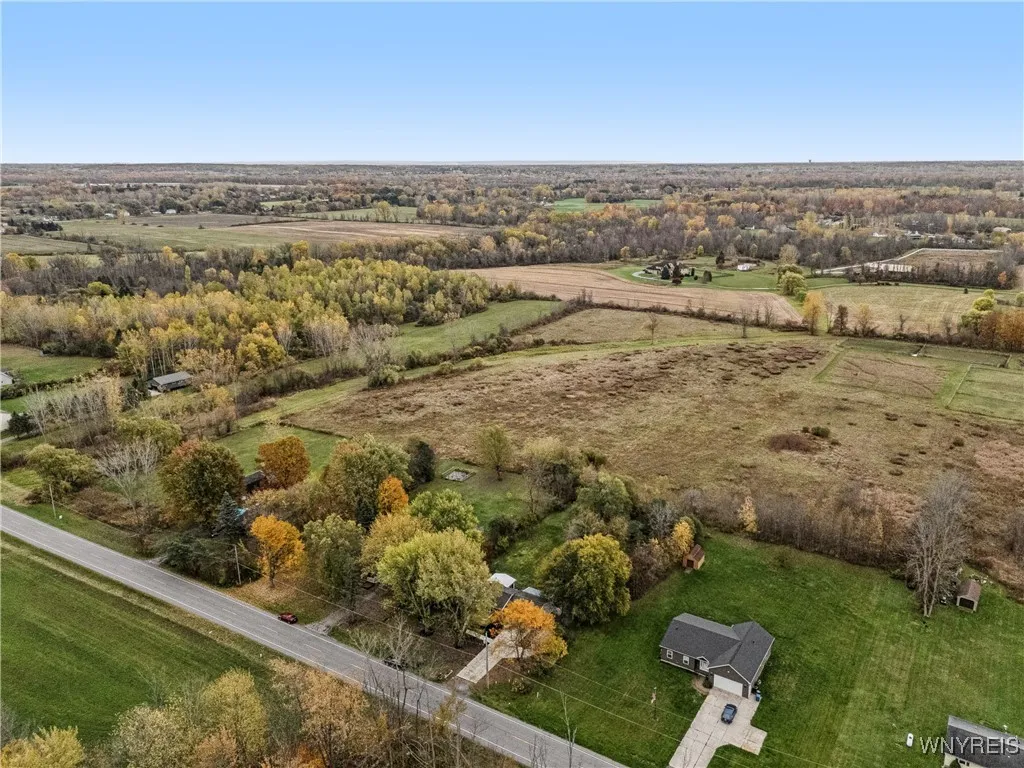 12308 Swift Mills Road, Newstead, New York 14001, Newstead, New York 14001, 3 Bedrooms Bedrooms, 6 Rooms Rooms,1 BathroomBathrooms,Residential,For Sale,12308 Swift Mills Road, Newstead, New York 14001,0,B1647487