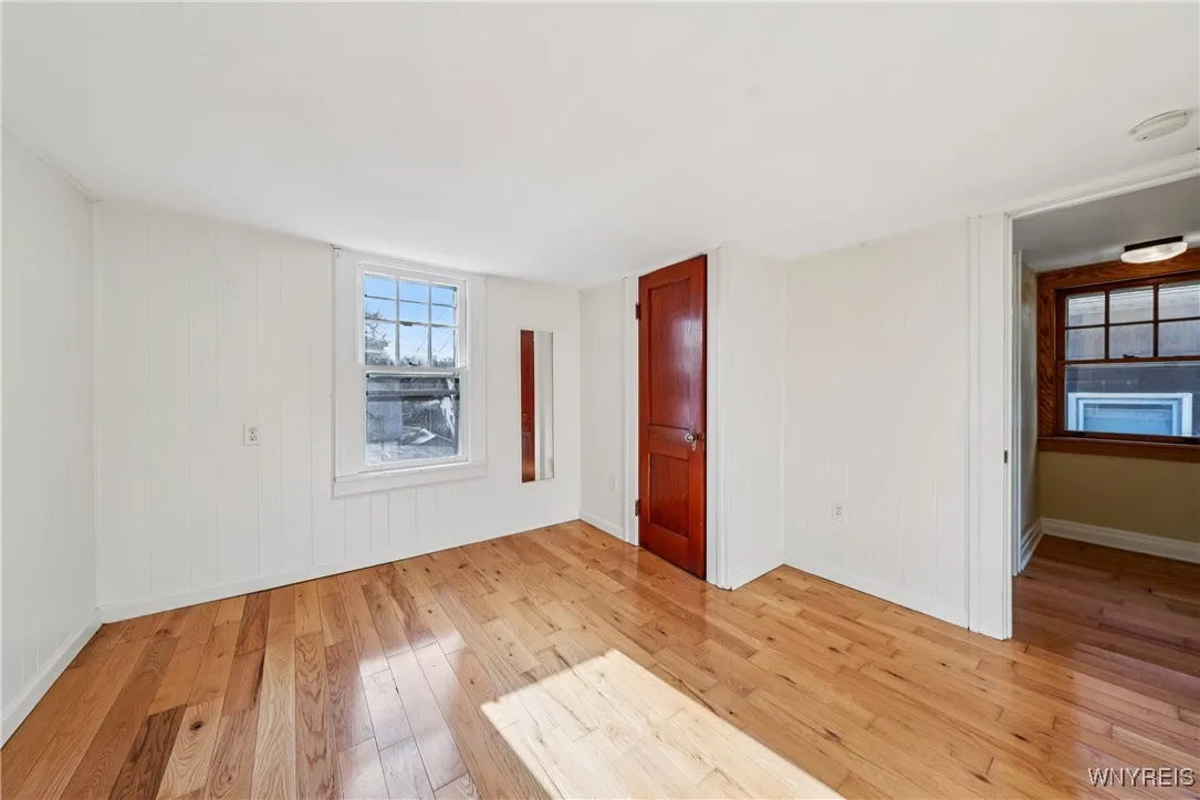 271 Niagara Street, Tonawanda, New York 14150, Tonawanda, New York 14150, 2 Bedrooms Bedrooms, 5 Rooms Rooms,1 BathroomBathrooms,Residential,For Sale,271 Niagara Street, Tonawanda, New York 14150,0,B1647453