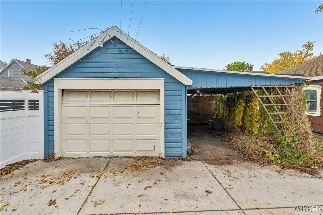 271 Niagara Street, Tonawanda, New York 14150, Tonawanda, New York 14150, 2 Bedrooms Bedrooms, 5 Rooms Rooms,1 BathroomBathrooms,Residential,For Sale,271 Niagara Street, Tonawanda, New York 14150,0,B1647453