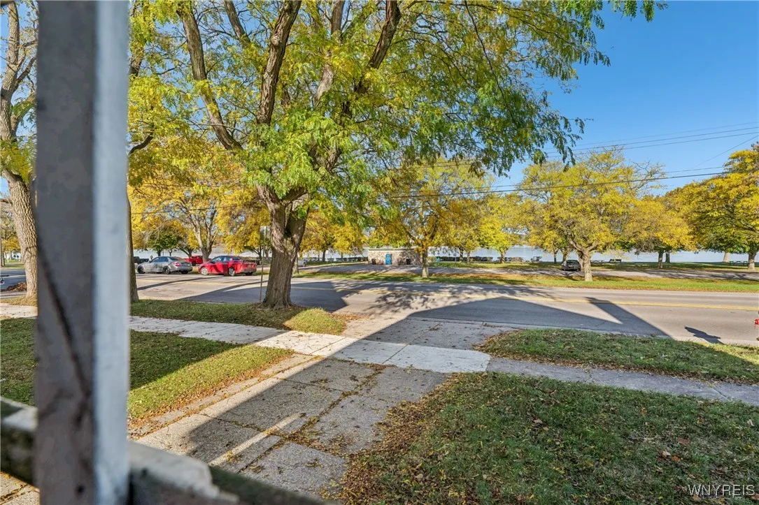 271 Niagara Street, Tonawanda, New York 14150, Tonawanda, New York 14150, 2 Bedrooms Bedrooms, 5 Rooms Rooms,1 BathroomBathrooms,Residential,For Sale,271 Niagara Street, Tonawanda, New York 14150,0,B1647453