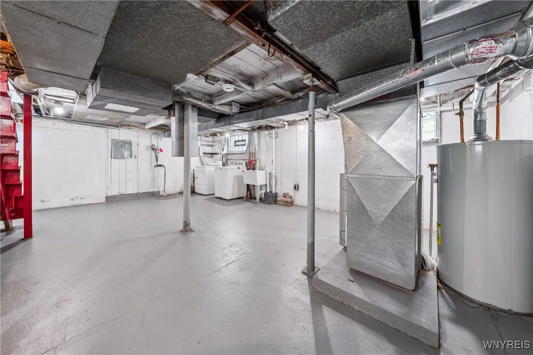 271 Niagara Street, Tonawanda, New York 14150, Tonawanda, New York 14150, 2 Bedrooms Bedrooms, 5 Rooms Rooms,1 BathroomBathrooms,Residential,For Sale,271 Niagara Street, Tonawanda, New York 14150,0,B1647453