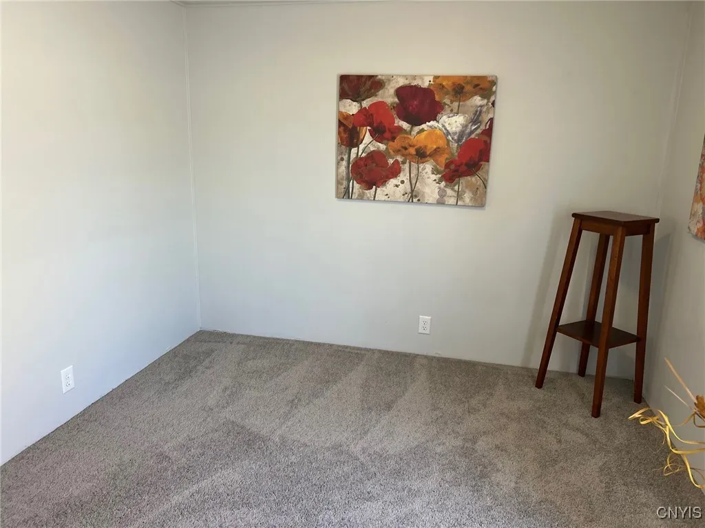 138 Anthony Ln, New Hartford, New York 13323, New Hartford, New York 13323, 2 Bedrooms Bedrooms, 6 Rooms Rooms,1 BathroomBathrooms,Residential,For Sale,138 Anthony Ln, New Hartford, New York 13323,0,S1647450