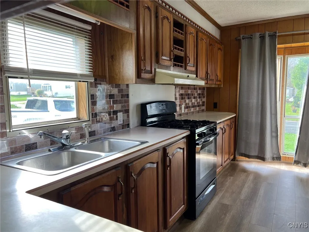138 Anthony Ln, New Hartford, New York 13323, New Hartford, New York 13323, 2 Bedrooms Bedrooms, 6 Rooms Rooms,1 BathroomBathrooms,Residential,For Sale,138 Anthony Ln, New Hartford, New York 13323,0,S1647450