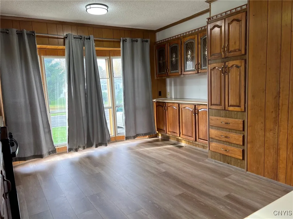 138 Anthony Ln, New Hartford, New York 13323, New Hartford, New York 13323, 2 Bedrooms Bedrooms, 6 Rooms Rooms,1 BathroomBathrooms,Residential,For Sale,138 Anthony Ln, New Hartford, New York 13323,0,S1647450