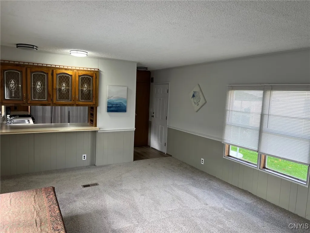 138 Anthony Ln, New Hartford, New York 13323, New Hartford, New York 13323, 2 Bedrooms Bedrooms, 6 Rooms Rooms,1 BathroomBathrooms,Residential,For Sale,138 Anthony Ln, New Hartford, New York 13323,0,S1647450