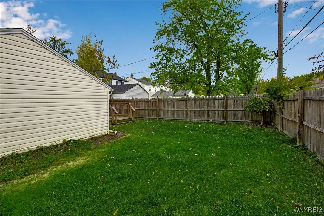 480 Moore Avenue, Tonawanda, New York 14223, Tonawanda, New York 14223, 3 Bedrooms Bedrooms, 6 Rooms Rooms,1 BathroomBathrooms,Residential,For Sale,480 Moore Avenue, Tonawanda, New York 14223,0,B1647469