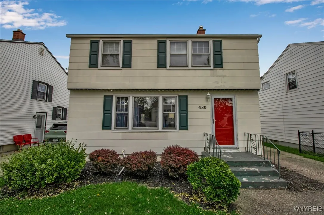 480 Moore Avenue, Tonawanda, New York 14223, Tonawanda, New York 14223, 3 Bedrooms Bedrooms, 6 Rooms Rooms,1 BathroomBathrooms,Residential,For Sale,480 Moore Avenue, Tonawanda, New York 14223,0,B1647469