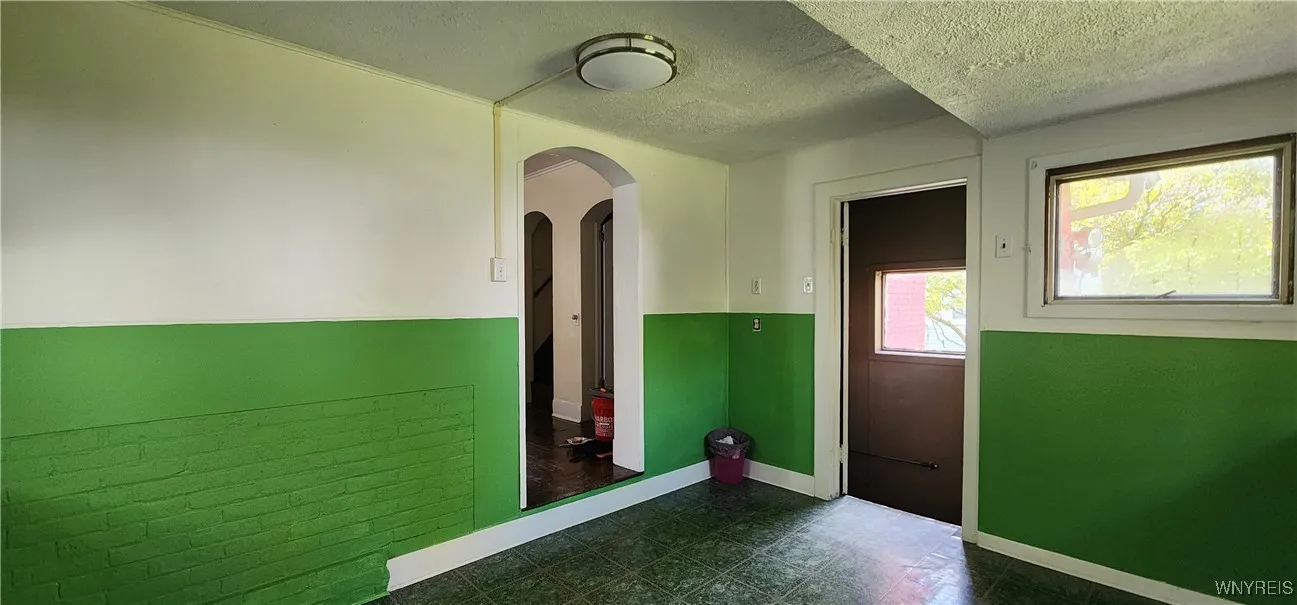 258 Grand Street, Lockport City, New York 14094, Lockport City, New York 14094, 2 Bedrooms Bedrooms, 5 Rooms Rooms,1 BathroomBathrooms,Residential,For Sale,258 Grand Street, Lockport City, New York 14094,0,B1645100