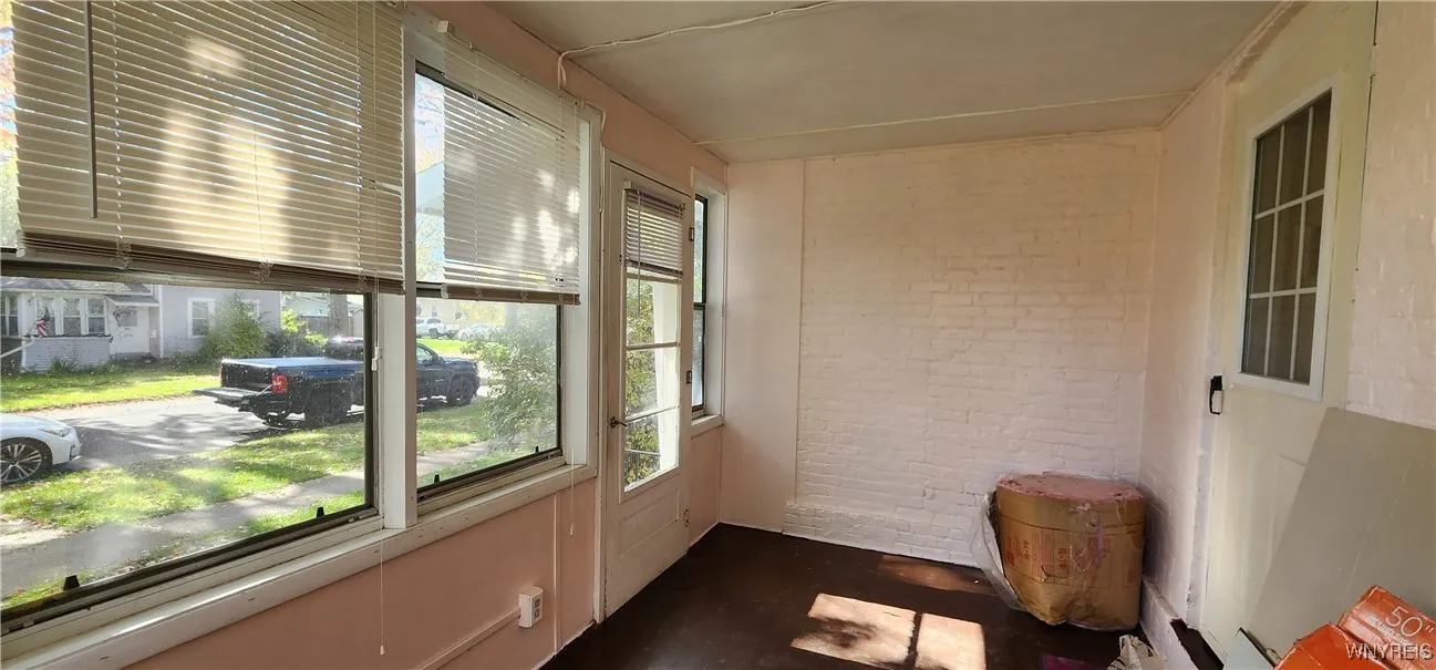 258 Grand Street, Lockport City, New York 14094, Lockport City, New York 14094, 2 Bedrooms Bedrooms, 5 Rooms Rooms,1 BathroomBathrooms,Residential,For Sale,258 Grand Street, Lockport City, New York 14094,0,B1645100