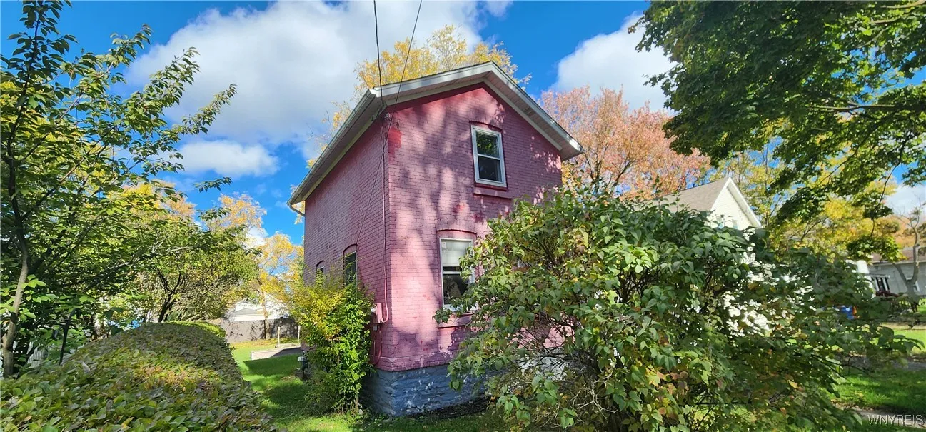 258 Grand Street, Lockport City, New York 14094, Lockport City, New York 14094, 2 Bedrooms Bedrooms, 5 Rooms Rooms,1 BathroomBathrooms,Residential,For Sale,258 Grand Street, Lockport City, New York 14094,0,B1645100