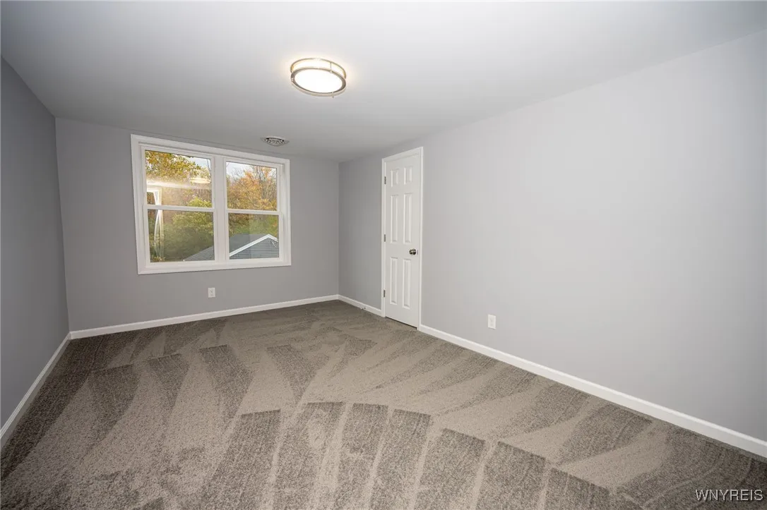 5683 Dover Road, Hamburg, New York 14085, Hamburg, New York 14085, 5 Bedrooms Bedrooms, 8 Rooms Rooms,2 BathroomsBathrooms,Residential,For Sale,5683 Dover Road, Hamburg, New York 14085,0,B1645703