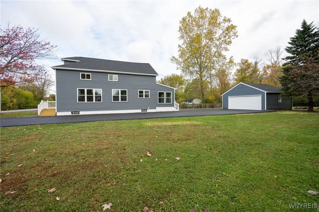 5683 Dover Road, Hamburg, New York 14085, Hamburg, New York 14085, 5 Bedrooms Bedrooms, 8 Rooms Rooms,2 BathroomsBathrooms,Residential,For Sale,5683 Dover Road, Hamburg, New York 14085,0,B1645703