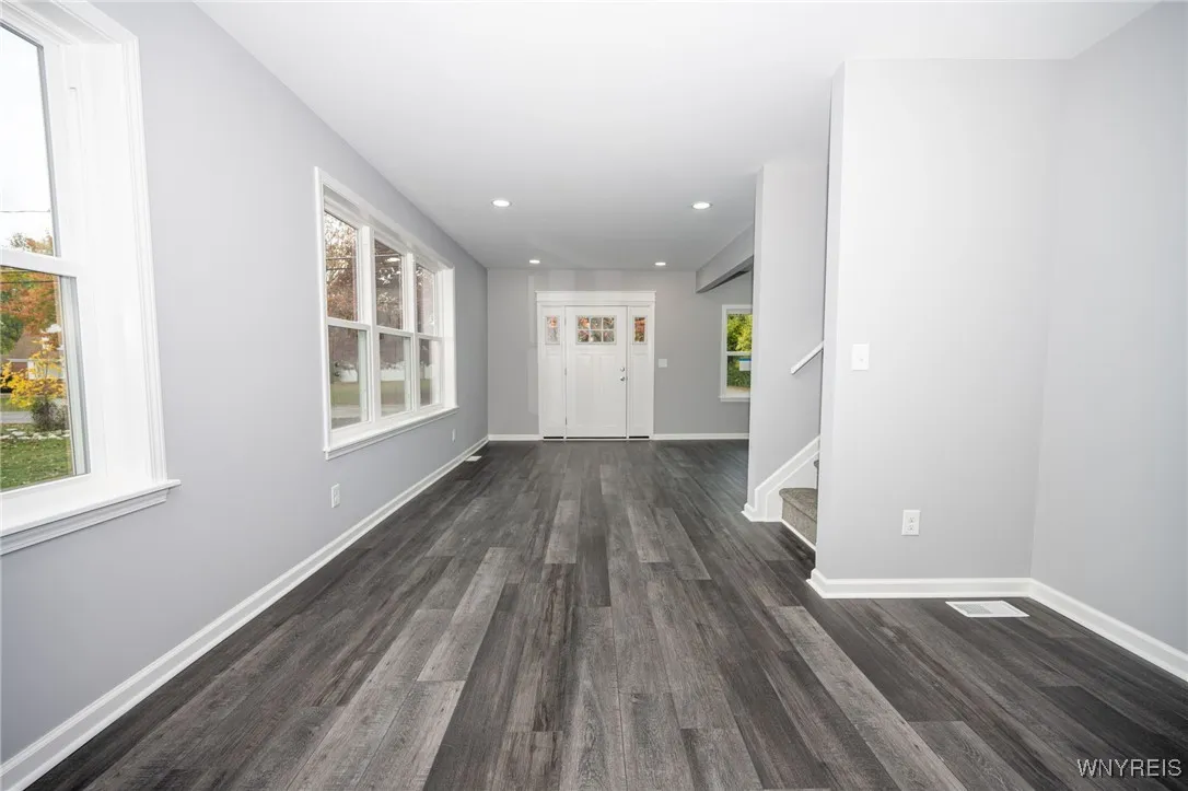 5683 Dover Road, Hamburg, New York 14085, Hamburg, New York 14085, 5 Bedrooms Bedrooms, 8 Rooms Rooms,2 BathroomsBathrooms,Residential,For Sale,5683 Dover Road, Hamburg, New York 14085,0,B1645703