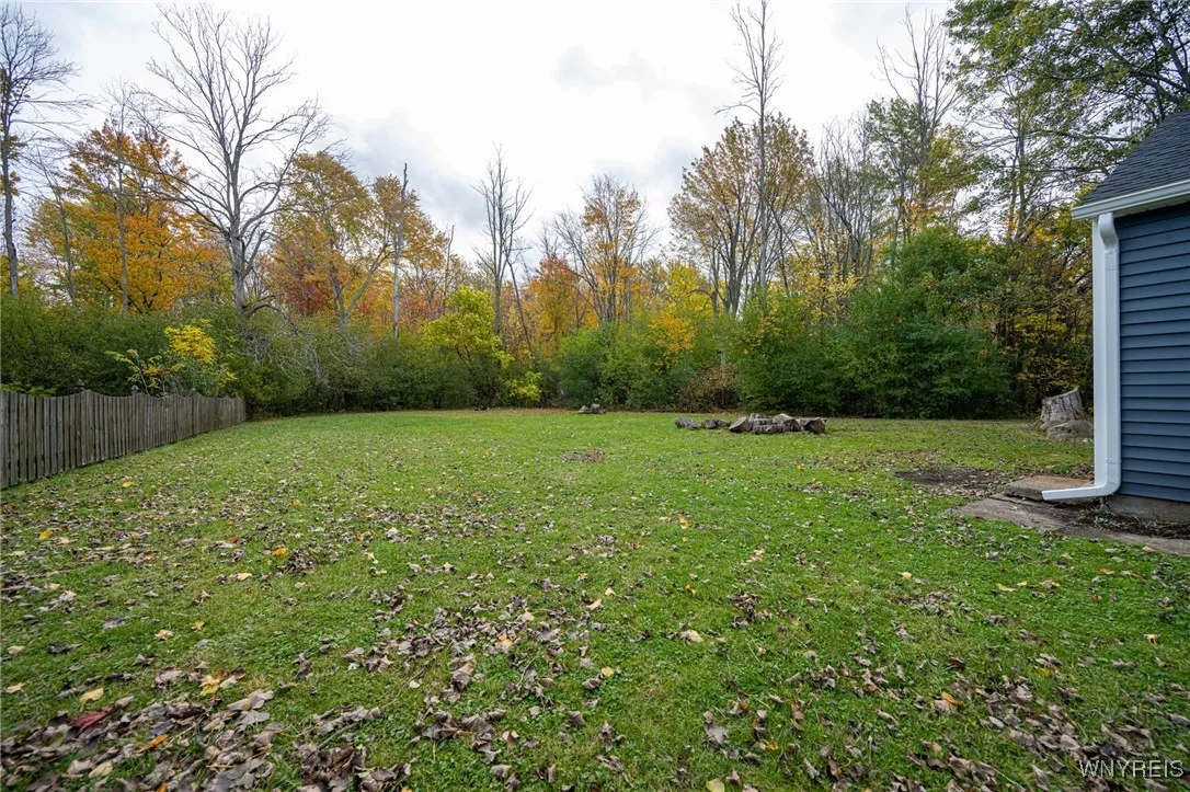 5683 Dover Road, Hamburg, New York 14085, Hamburg, New York 14085, 5 Bedrooms Bedrooms, 8 Rooms Rooms,2 BathroomsBathrooms,Residential,For Sale,5683 Dover Road, Hamburg, New York 14085,0,B1645703