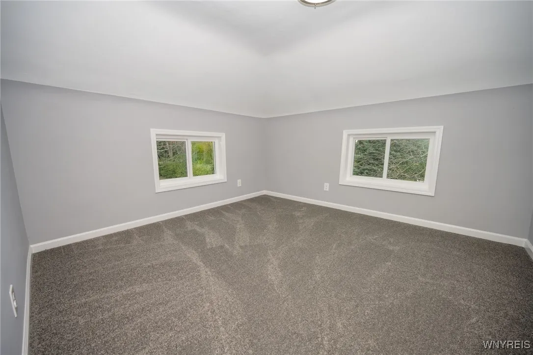 5683 Dover Road, Hamburg, New York 14085, Hamburg, New York 14085, 5 Bedrooms Bedrooms, 8 Rooms Rooms,2 BathroomsBathrooms,Residential,For Sale,5683 Dover Road, Hamburg, New York 14085,0,B1645703