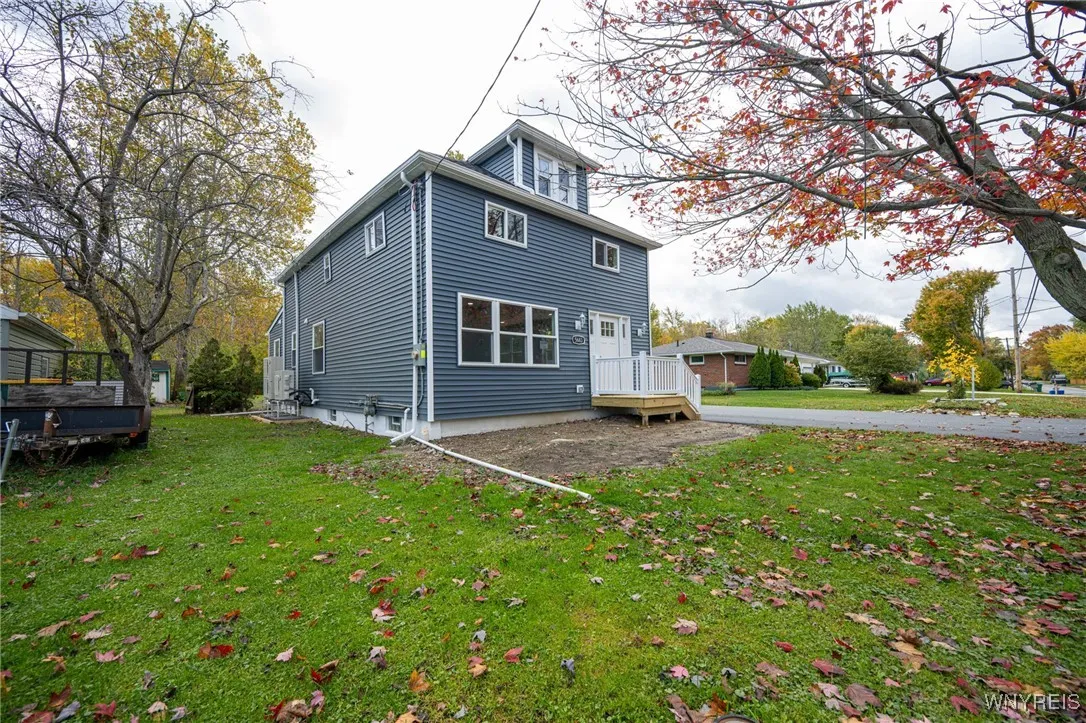 5683 Dover Road, Hamburg, New York 14085, Hamburg, New York 14085, 5 Bedrooms Bedrooms, 8 Rooms Rooms,2 BathroomsBathrooms,Residential,For Sale,5683 Dover Road, Hamburg, New York 14085,0,B1645703