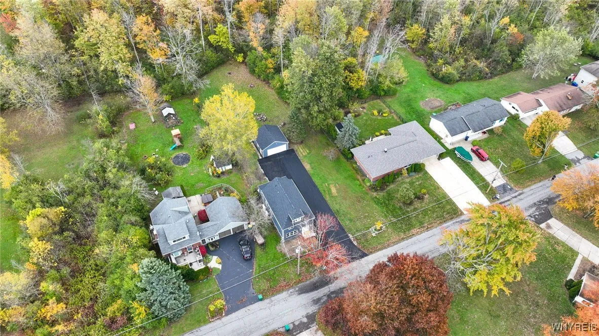 5683 Dover Road, Hamburg, New York 14085, Hamburg, New York 14085, 5 Bedrooms Bedrooms, 8 Rooms Rooms,2 BathroomsBathrooms,Residential,For Sale,5683 Dover Road, Hamburg, New York 14085,0,B1645703