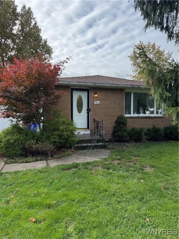 495 Reserve Road, West Seneca, New York 14224, West Seneca, New York 14224, 3 Bedrooms Bedrooms, 5 Rooms Rooms,1 BathroomBathrooms,Residential,Closed,495 Reserve Road, West Seneca, New York 14224,0,B1647134