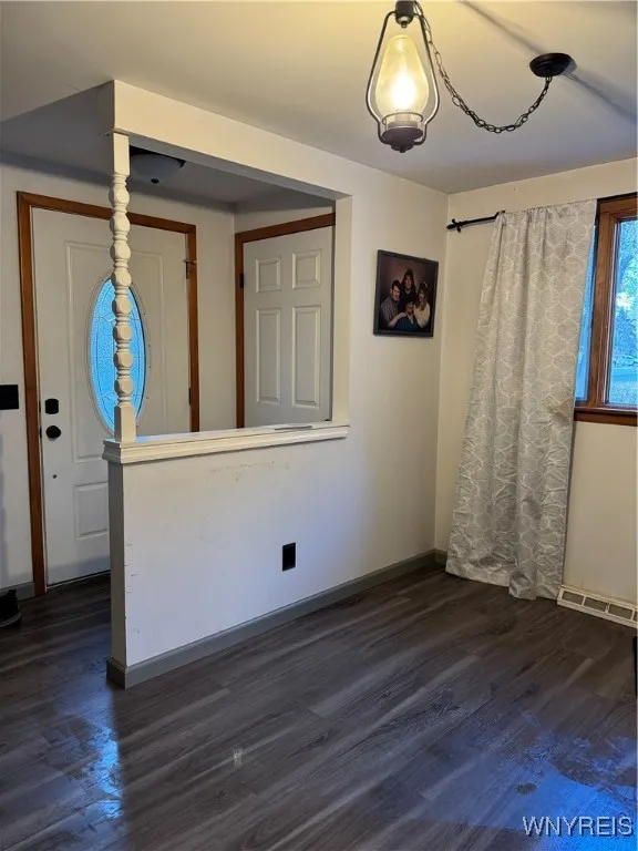 495 Reserve Road, West Seneca, New York 14224, West Seneca, New York 14224, 3 Bedrooms Bedrooms, 5 Rooms Rooms,1 BathroomBathrooms,Residential,For Sale,495 Reserve Road, West Seneca, New York 14224,0,B1647134