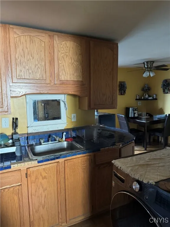 lower floor kitchen