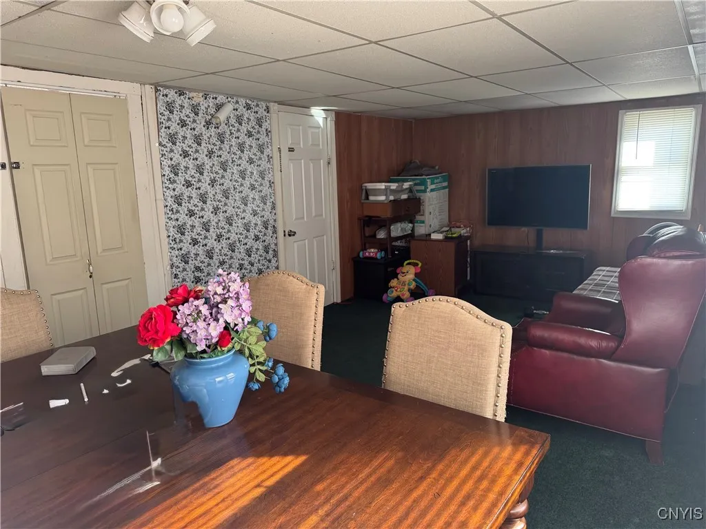 upper floor living/dining room