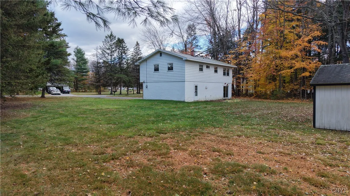 130 Hayes Circle, Trenton, New York 13304, Trenton, New York 13304, 3 Bedrooms Bedrooms, 9 Rooms Rooms,1 BathroomBathrooms,Residential,For Sale,130 Hayes Circle, Trenton, New York 13304,0,S1647485