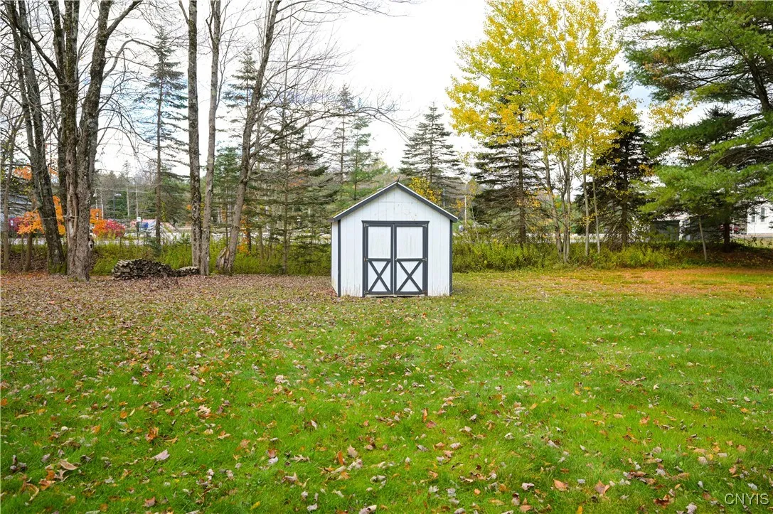 130 Hayes Circle, Trenton, New York 13304, Trenton, New York 13304, 3 Bedrooms Bedrooms, 9 Rooms Rooms,1 BathroomBathrooms,Residential,For Sale,130 Hayes Circle, Trenton, New York 13304,0,S1647485