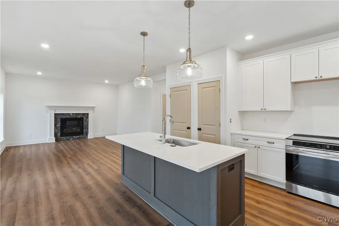 105 Terwillager Lane, Manlius, New York 13116, Manlius, New York 13116, 3 Bedrooms Bedrooms, 11 Rooms Rooms,2 BathroomsBathrooms,Residential,For Sale,105 Terwillager Lane, Manlius, New York 13116,0,S1647525