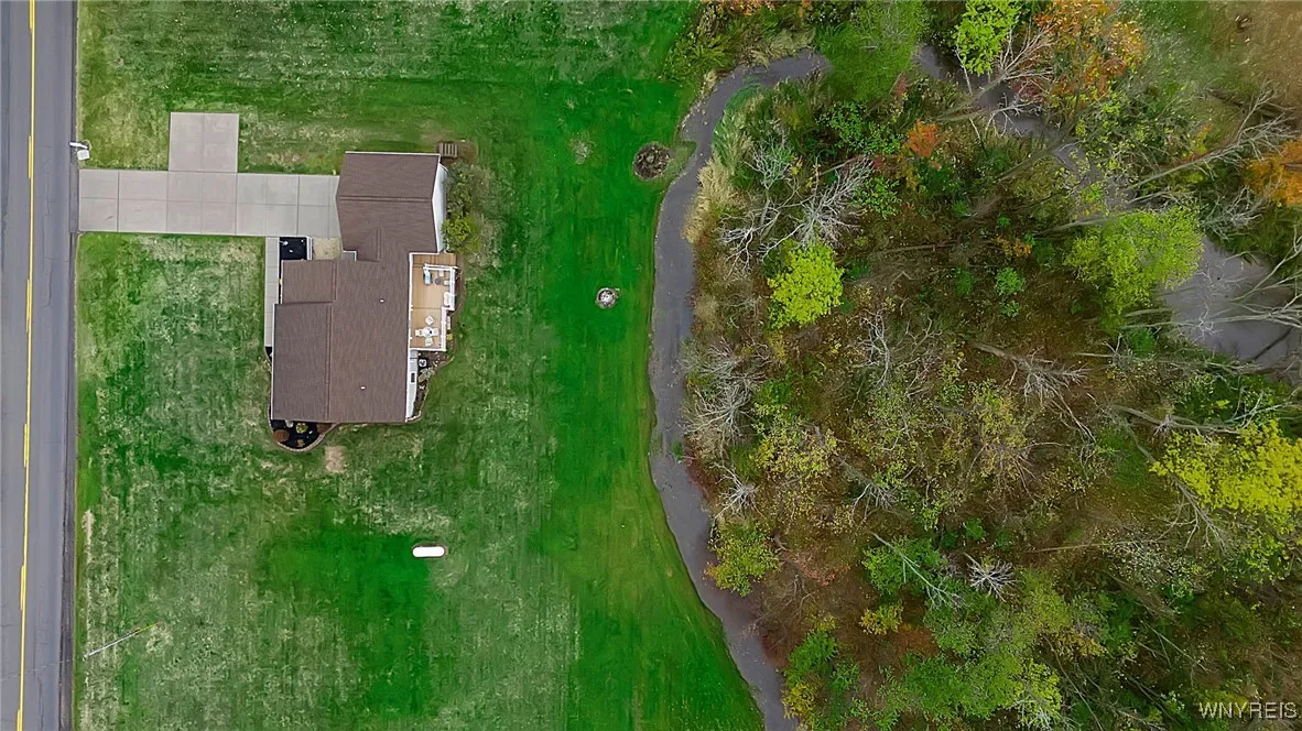 3911 Eagle Harbor Road, Albion, New York 14411, Albion, New York 14411, 3 Bedrooms Bedrooms, 7 Rooms Rooms,2 BathroomsBathrooms,Residential,For Sale,3911 Eagle Harbor Road, Albion, New York 14411,0,B1647524