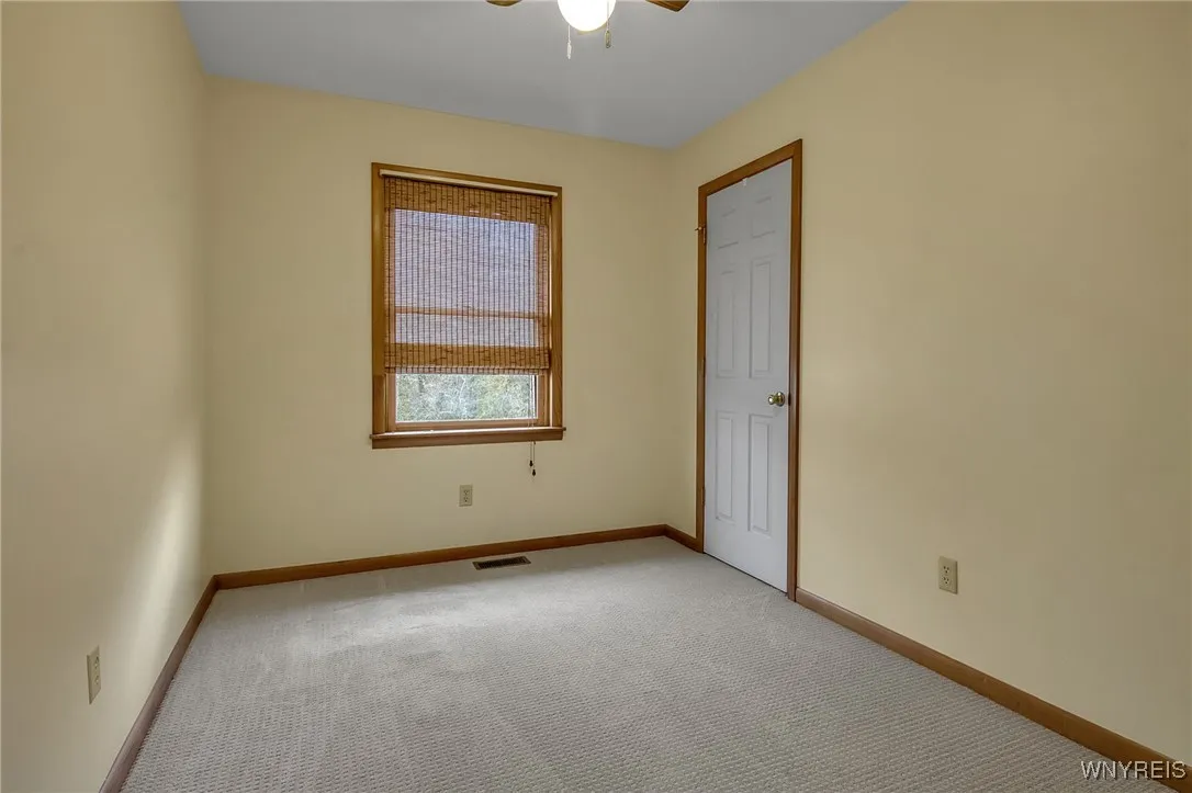 3911 Eagle Harbor Road, Albion, New York 14411, Albion, New York 14411, 3 Bedrooms Bedrooms, 7 Rooms Rooms,2 BathroomsBathrooms,Residential,For Sale,3911 Eagle Harbor Road, Albion, New York 14411,0,B1647524