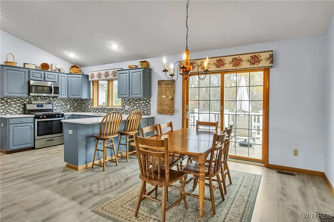 3911 Eagle Harbor Road, Albion, New York 14411, Albion, New York 14411, 3 Bedrooms Bedrooms, 7 Rooms Rooms,2 BathroomsBathrooms,Residential,For Sale,3911 Eagle Harbor Road, Albion, New York 14411,0,B1647524