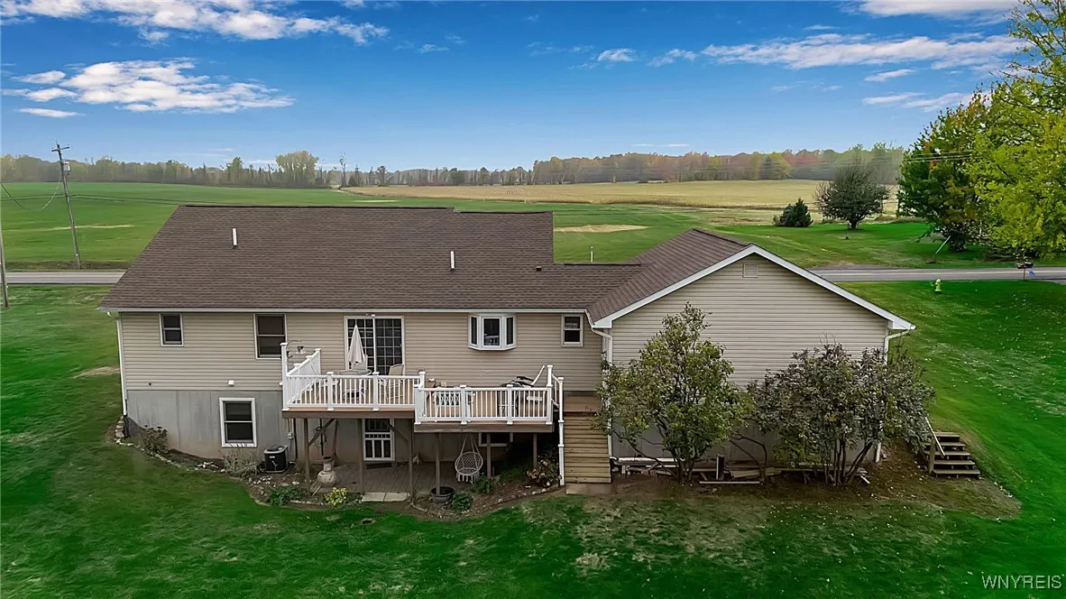 3911 Eagle Harbor Road, Albion, New York 14411, Albion, New York 14411, 3 Bedrooms Bedrooms, 7 Rooms Rooms,2 BathroomsBathrooms,Residential,For Sale,3911 Eagle Harbor Road, Albion, New York 14411,0,B1647524